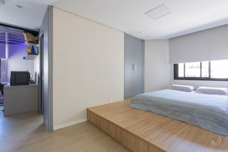 30_photo/95273817bd.7f05d8e46dbffa6e-ATLAS-b27df617-8ce0-4e14-a635-6693e67d4486.jpg de apartamento à venda com 4 quartos, 293m² em Centro, Florianópolis