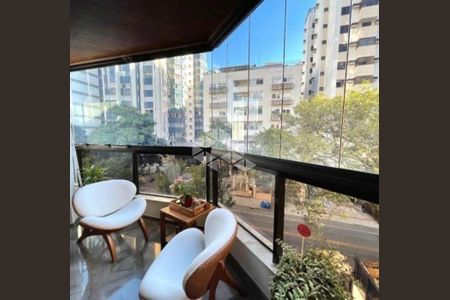 7_photo/95273817bf.4f48e483d4bcdc3b-ATLAS-0e61d4e9-0e3f-41d9-b561-f1e5dcdb8c5e.jpg de apartamento à venda com 4 quartos, 237m² em Centro, Florianópolis