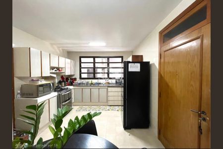 5_photo/95273817bf.4f48e483d4bcdc3b-ATLAS-3dc97138-c0e4-4d2b-8c7e-e6e5dea9e903.jpg de apartamento à venda com 4 quartos, 237m² em Centro, Florianópolis