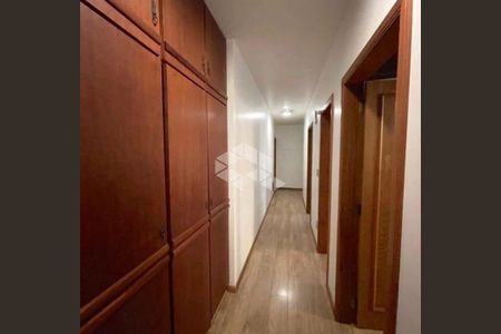 4_photo/95273817bf.4f48e483d4bcdc3b-ATLAS-982b3a7e-528d-4fd3-98ff-07034331cbb5.jpg de apartamento à venda com 4 quartos, 237m² em Centro, Florianópolis