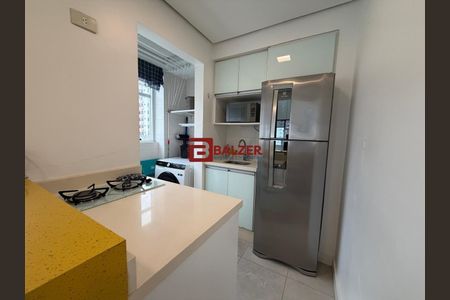 7_photo/95273817c3.ceff8192393c33de-ATLAS-2a505883-ef2d-41c2-a0ff-e31366d637e3.jpg de apartamento à venda com 1 quarto, 54m² em Centro, Florianópolis