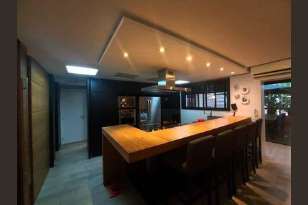 32_photo/95273817c9.4382e5dec0b19b56-ATLAS-9b4b321b-ba65-4614-aa93-d71f1ccb273e.jpg de apartamento à venda com 4 quartos, 326m² em Centro, Florianópolis