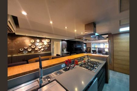 36_photo/95273817c9.4382e5dec0b19b56-ATLAS-b78a9323-411d-4eb4-a2aa-5432bdf5efbf.jpg de apartamento à venda com 4 quartos, 326m² em Centro, Florianópolis