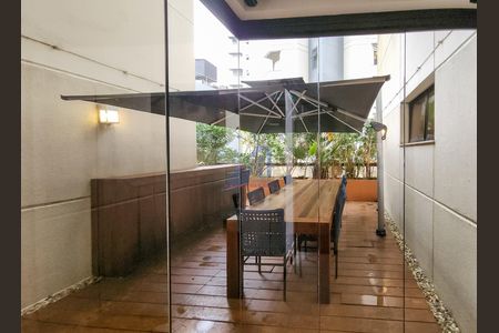 5_photo/95273817cb.206353ecc2220d31-ATLAS-1e4e7260-ff08-4f15-b53c-2da5af6485af.jpg de apartamento à venda com 4 quartos, 325m² em Centro, Florianópolis