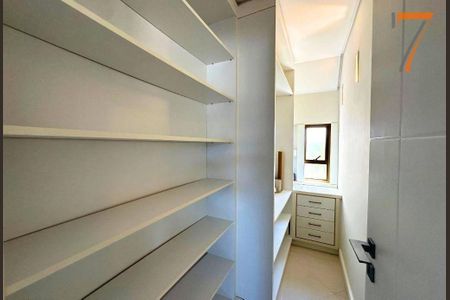 34_photo/95273817ef.fb6fd34be58ce676-ATLAS-762ea8d1-cdda-46ea-a10f-6a26553dbc28.jpg de apartamento à venda com 4 quartos, 239m² em Centro, Florianópolis