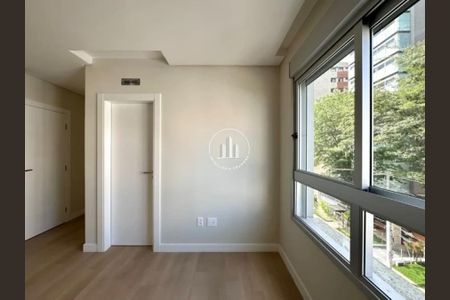 4_photo/9527381803.644614fcd89cb3ff-ATLAS-267a74fe-2dac-4a2a-a1ed-04e7ec7d1de0.jpg de apartamento à venda com 2 quartos, 76m² em Centro, Florianópolis