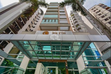 3_photo/9527381813.0464bcef3c028589-ATLAS-e2007954-c09c-4d4e-a0fe-e5152e61b55e.jpg de apartamento à venda com 3 quartos, 150m² em Centro, Florianópolis