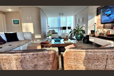 2_photo/9527381821.ed4e194c9b3d6c5b-ATLAS-bb8929d6-dbd9-44fe-9eba-a6c9aa011d72.jpg de apartamento à venda com 4 quartos, 256m² em Centro, Florianópolis