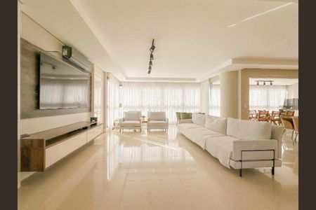 4_photo/9527381823.7fb80f73f2f9ad07-ATLAS-88bbb3a7-4f43-4ab6-b065-8db4fe6b0a87.jpg de apartamento à venda com 4 quartos, 256m² em Centro, Florianópolis