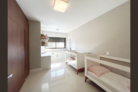 25_photo/9527381823.7fb80f73f2f9ad07-ATLAS-b00ae9b3-26cf-4eeb-9144-c56bd6dcc84c.jpg de apartamento à venda com 4 quartos, 256m² em Centro, Florianópolis