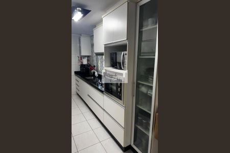 6_photo/9527381877.8b238b2f56f58e8d-ATLAS-bb0bcf8c-b19b-44e2-9224-5d0634292e5e.jpg de apartamento à venda com 3 quartos, 118m² em Centro, Florianópolis