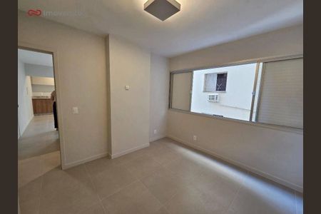 2_photo/95273818c5.8f5e7991b2e54b5e-ATLAS-64b78092-cb56-43db-8ebd-23ee43cb5ee7.jpg de apartamento à venda com 1 quarto, 43m² em Centro, Florianópolis