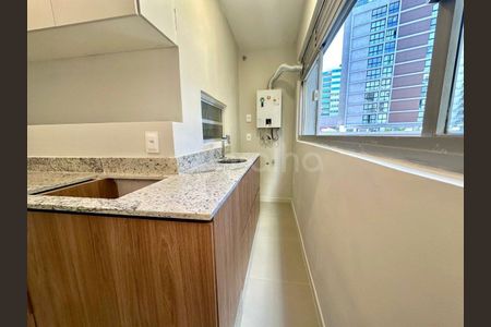 6_photo/95273818fb.3abe4bc7452176cb-ATLAS-88ec84c9-63bd-4bbb-96eb-4f8d158c86f9.jpg de apartamento à venda com 1 quarto, 43m² em Centro, Florianópolis