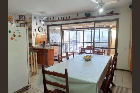 6_photo/952738192b.4a46b06d55a83b68-ATLAS-68fa7ca8-cdbf-4262-a31c-9df8a33239d3.jpg de casa à venda com 3 quartos, m² em Centro, Florianópolis