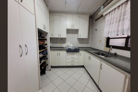 11_photo/952738192b.ffbddc27e238e23e-ATLAS-570e7b16-4fce-4ea2-96dd-5dad417b527c.jpg de apartamento à venda com 4 quartos, 270m² em Centro, Florianópolis