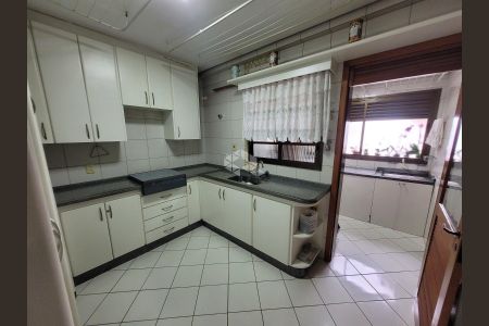 24_photo/952738192b.ffbddc27e238e23e-ATLAS-604e7360-b954-41b9-be7f-82cec818c088.jpg de apartamento à venda com 4 quartos, 270m² em Centro, Florianópolis