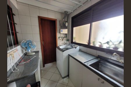 23_photo/952738192b.ffbddc27e238e23e-ATLAS-abd5af42-9330-47b2-afea-81e86f2aa848.jpg de apartamento à venda com 4 quartos, 270m² em Centro, Florianópolis