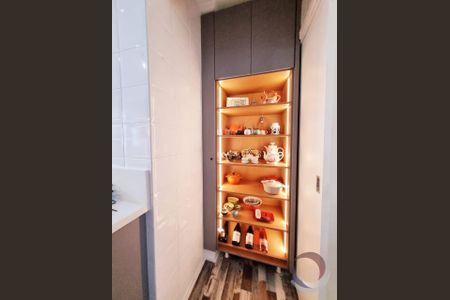 8_photo/952738192d.a7a897e22eb78212-ATLAS-a271db9f-81d2-44ba-9de7-95cffa9ac48d.jpg de apartamento à venda com 3 quartos, 85m² em Centro, Florianópolis