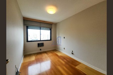 15_photo/9527381931.ebd44b1688e7ef9a-ATLAS-ed992d21-e8ff-4e86-8e35-35f7dffe9e68.jpg de apartamento à venda com 4 quartos, 215m² em Centro, Florianópolis