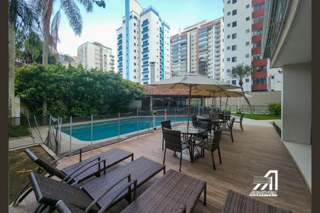 2_photo/9527381939.936c2425f1b8dfc9-ATLAS-03a2b987-63e8-4b80-bcd0-fa2db82754d4.jpg de apartamento à venda com 4 quartos, 230m² em Centro, Florianópolis