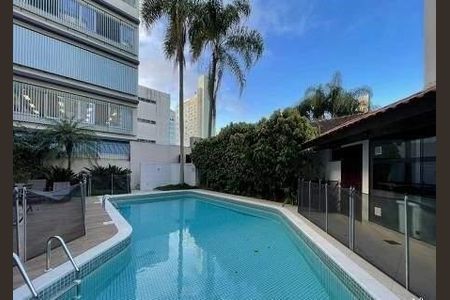 34_photo/9527381939.fed5db70f9ad5b55-ATLAS-4def2138-fb9b-413d-9fee-0b340f3d4cd9.jpg de apartamento à venda com 4 quartos, 226m² em Centro, Florianópolis