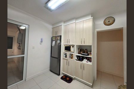 6_photo/9527381971.89e97a05a3824a19-ATLAS-6f4f856d-dcdf-4ea0-a5b9-ab0e29a29cf8.jpg de apartamento à venda com 3 quartos, 95m² em Centro, Florianópolis