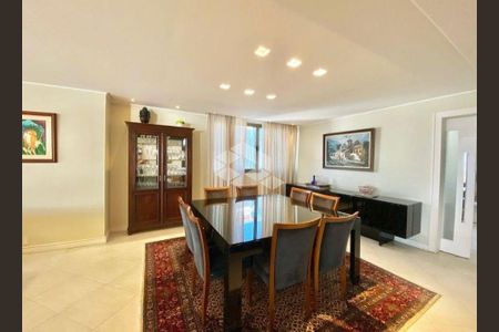 6_photo/9527381989.da29d5a8b181cf4f-ATLAS-7f5c49a1-eead-448e-8486-296e13d4c21e.jpg de apartamento à venda com 3 quartos, 287m² em Centro, Florianópolis