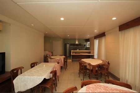 34_photo/9527381993.65d06cfc7c2eead6-ATLAS-43312c3b-784d-448a-9969-eccedef55686.jpg de apartamento à venda com 2 quartos, 256m² em Centro, Florianópolis