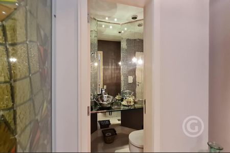 30_photo/9527381993.65d06cfc7c2eead6-ATLAS-dcc0e1da-108a-4e3c-bf9a-bcdd7517cdd8.jpg de apartamento à venda com 2 quartos, 256m² em Centro, Florianópolis