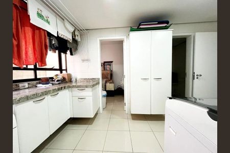 5_photo/95273819ff.00c56a05ed0a33a5-ATLAS-bbc8ca6e-3544-4a13-86be-c3b5cde0ad02.jpg de apartamento à venda com 3 quartos, 230m² em Centro, Florianópolis