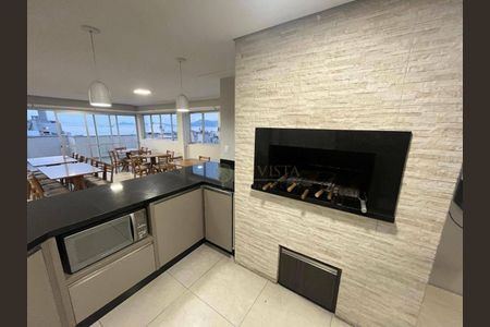 2_photo/9527381e2d.790b23a99642d841-ATLAS-069b8e3e-0b0a-4e17-b963-4f9ac17d85b8.jpg de apartamento à venda com 2 quartos, 79m² em Centro, Florianópolis