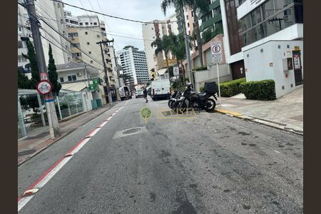 2_photo/9527381e2f.b8c8f07b78460ae6-ATLAS-33010394-c2ca-42e1-a7fe-81b76558ce69.jpg de apartamento à venda com 3 quartos, 79m² em Centro, Florianópolis