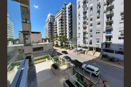 7_photo/9527381e37.94eccd8fc9add72f-ATLAS-98ff0cef-bc9b-4ade-8f5f-a82000f9e1f3.jpg de apartamento à venda com 4 quartos, 183m² em Centro, Florianópolis