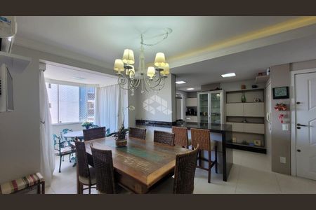 9_photo/9527381e3d.5d6c23e15fddb667-ATLAS-fb22c5f7-a3b5-4aac-b60e-9faa8564ac74.jpg de apartamento à venda com 3 quartos, 90m² em Centro, Florianópolis