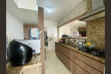 3_photo/9527381e3d.cfbd366dd9fee2e3-ATLAS-1dd62577-3e4d-416a-aba7-afbda5740a5a.jpg de apartamento à venda com 3 quartos, 89m² em Centro, Florianópolis