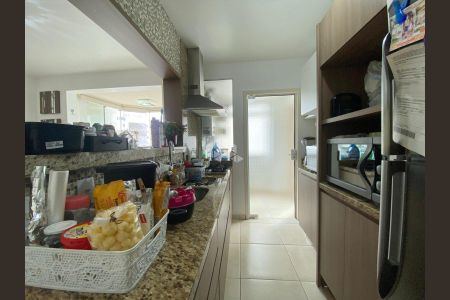 5_photo/9527381e3d.cfbd366dd9fee2e3-ATLAS-b4e6494a-80e9-4c21-be45-ee7ab547e3b2.jpg de apartamento à venda com 3 quartos, 90m² em Centro, Florianópolis