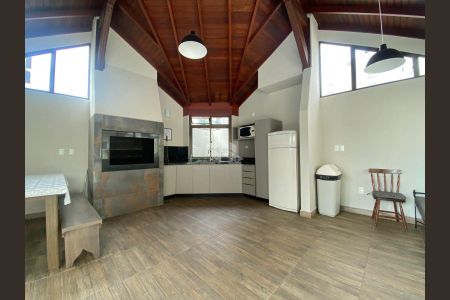 5_photo/9527381e3d.cfbd366dd9fee2e3-ATLAS-e038a943-41e4-486a-8b10-47d065d817bd.jpg de apartamento à venda com 3 quartos, 90m² em Centro, Florianópolis