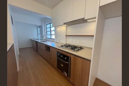 7_photo/9527381e3f.7d4e38e493e4d604-ATLAS-6259c6f1-d7a5-4e30-9204-f0b7e8c0119d.jpg de apartamento para alugar com 3 quartos, 97m² em Centro, Florianópolis