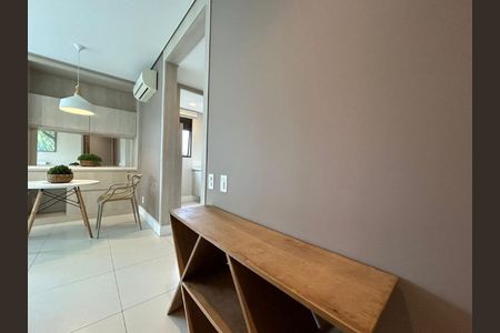 2_photo/9527381e41.ffa50576f129c4fe-ATLAS-0cec28cd-975c-43c1-a75e-7a4cd1e63d5c.jpg de apartamento para alugar com 1 quarto, 42m² em Centro, Florianópolis