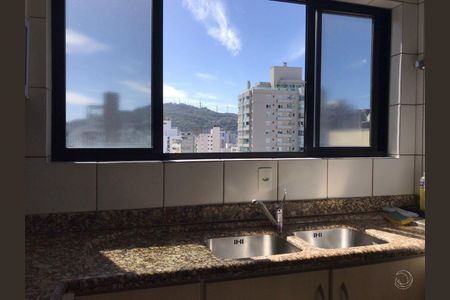 10_photo/9527381e4b.ab7460a8e7f98d37-ATLAS-d4cf0fc9-e06e-4ec3-84ea-236eb49078f7.jpg de apartamento à venda com 3 quartos, 212m² em Centro, Florianópolis