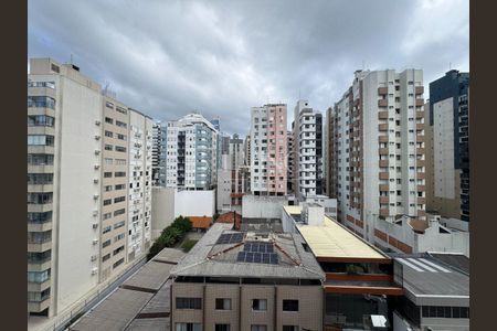 5_photo/9527381e6b.f9fd596f8c1c84e9-ATLAS-cd16070c-94ca-4aaa-9aee-c7464a3d9da6.jpg de apartamento à venda com 4 quartos, 172m² em Centro, Florianópolis