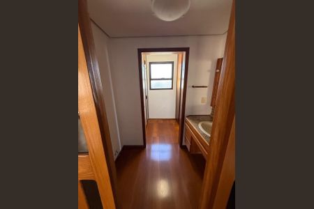 25_photo/9527381e7f.1a39570fb8a83c52-ATLAS-7ced6242-b7ca-45c9-9d02-c2ff55307c71.jpg de apartamento à venda com 4 quartos, 315m² em Centro, Florianópolis