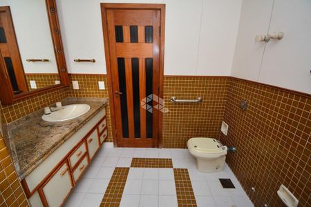 34_photo/9527381e7f.ddaede3480278d9e-ATLAS-66a159e5-754d-4522-9b0b-d7f0f4cfa572.jpg de apartamento à venda com 4 quartos, 315m² em Centro, Florianópolis