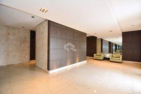 43_photo/9527381e7f.ddaede3480278d9e-ATLAS-eaaa3e58-9442-4e15-b1bd-eaae4f02dfe9.jpg de apartamento à venda com 4 quartos, 315m² em Centro, Florianópolis