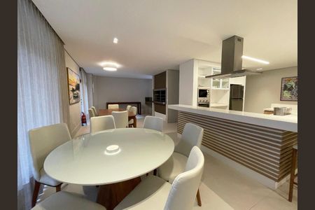 9_photo/9527381e83.7fa7f85e91c391e5-ATLAS-2e768d1a-75bb-4658-ad6f-e83c8d474d1f.jpg de apartamento à venda com 4 quartos, 332m² em Centro, Florianópolis