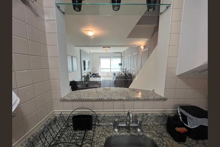 10_photo/9527381ea9.5e32ded3db9b1cf2-ATLAS-72e3e906-f124-4c05-ae3c-fe4cdcc12dc9.jpg de apartamento à venda com 2 quartos, 81m² em Centro, Florianópolis