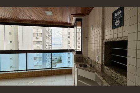 3_photo/9527381eb1.cc4f66570f4567c0-ATLAS-83f18727-e845-4cdb-9b93-2d7a59bbf2e7.jpg de apartamento à venda com 3 quartos, 135m² em Centro, Florianópolis