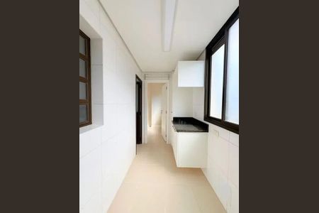 8_photo/9527381eb1.ebc03a9c4faefc42-ATLAS-4c2cf117-e7ad-4640-8dad-ef3d646509a8.jpg de apartamento à venda com 3 quartos, 135m² em Centro, Florianópolis