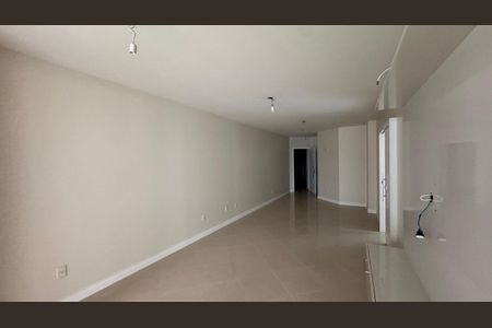 5_photo/9527381eb1.ebc03a9c4faefc42-ATLAS-c64d4aec-ae44-4d46-aefd-d8e77e71c253.jpg de apartamento à venda com 3 quartos, 135m² em Centro, Florianópolis