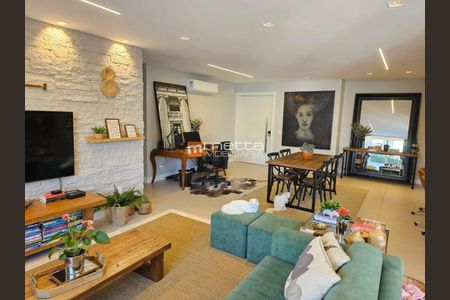 3_photo/9527381eff.bb2cfda027800a9a-ATLAS-3f2083e8-daf0-45c7-80f9-e96eacc87d3e.jpg de apartamento à venda com 3 quartos, 241m² em Centro, Florianópolis